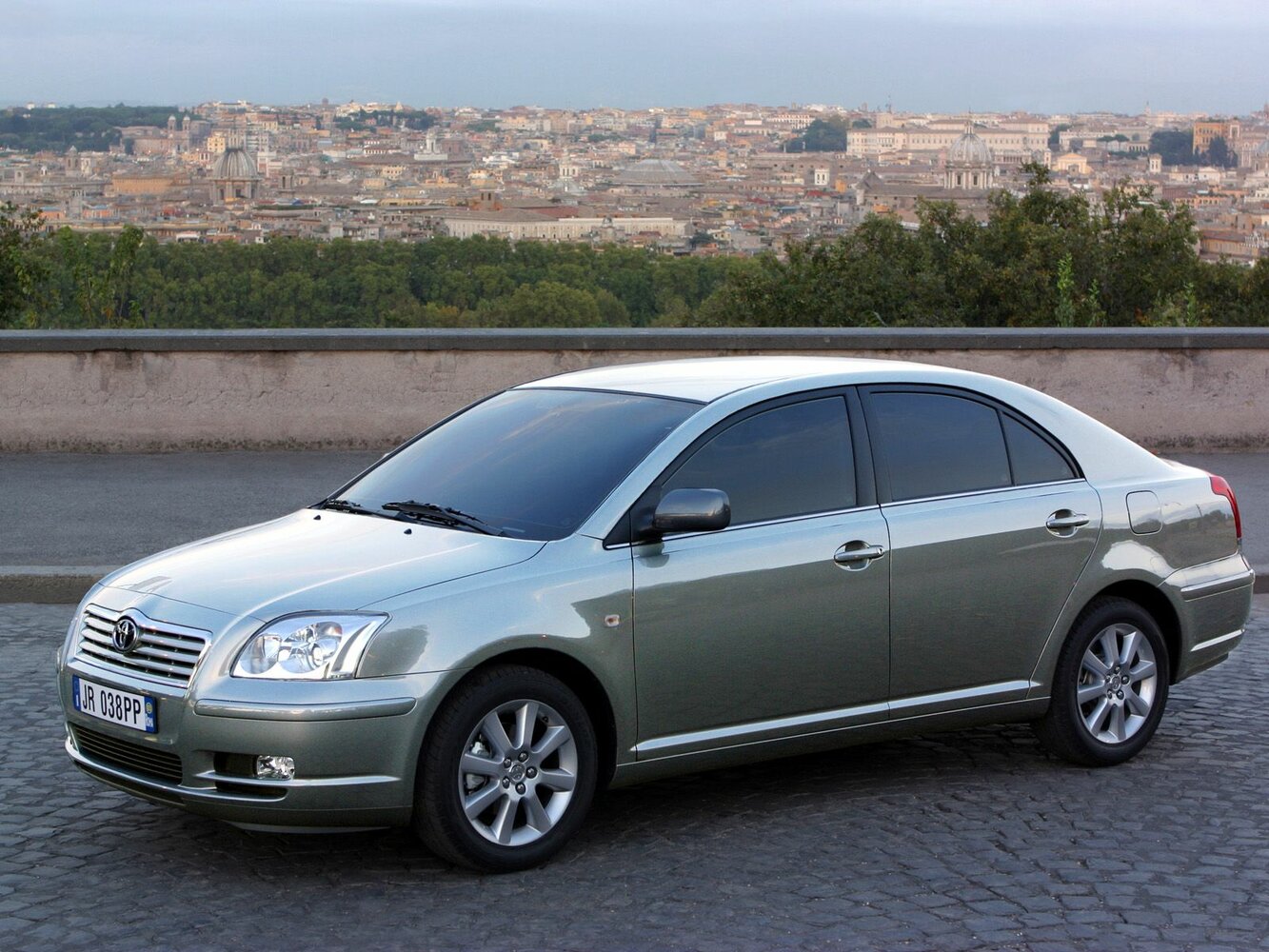 Авенсис