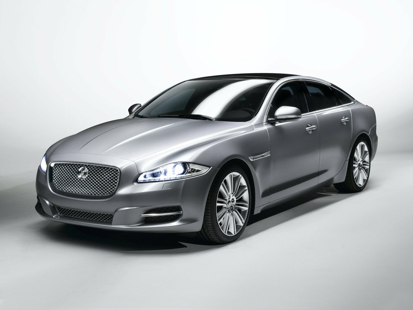 XJ